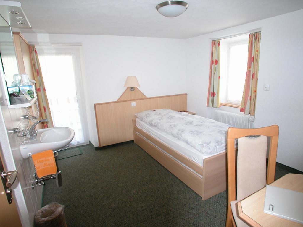 Hotel Monte-Moro Saas-Almagell Felszereltség fotó