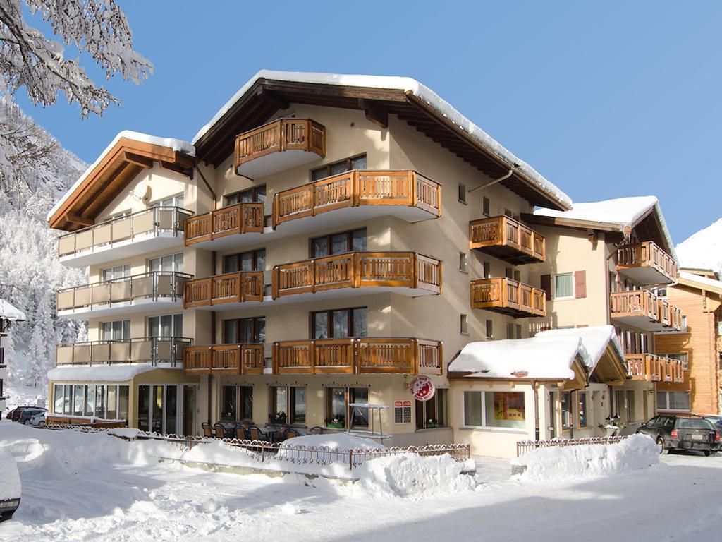 Hotel Monte-Moro Saas-Almagell Kültér fotó