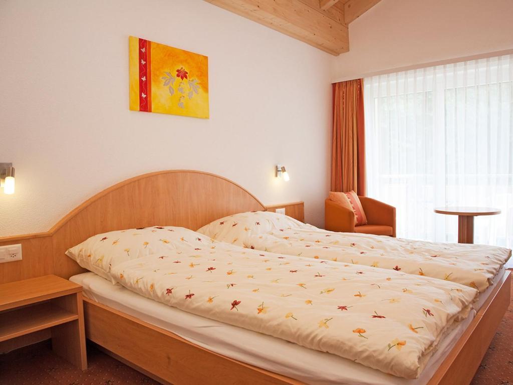 Hotel Monte-Moro Saas-Almagell Szoba fotó