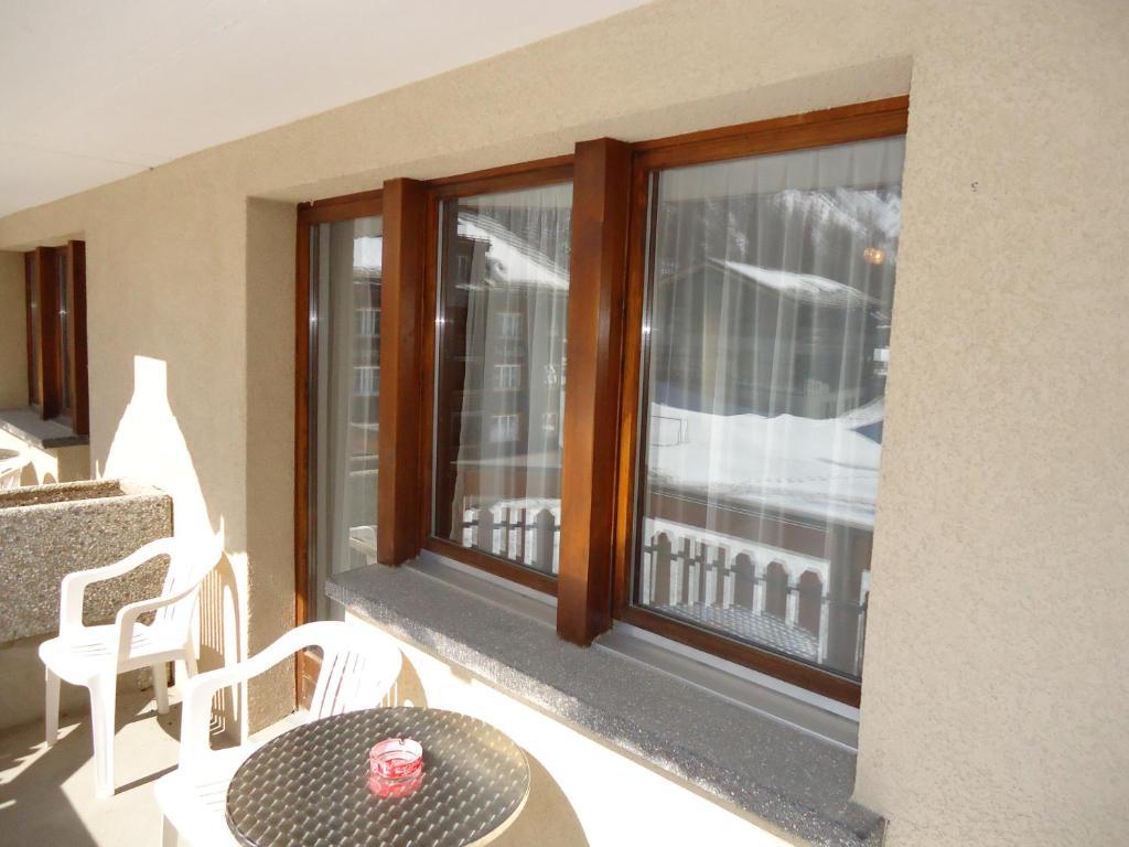 Hotel Monte-Moro Saas-Almagell Szoba fotó